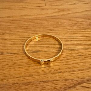 Rare Kate Spade Take a Bow Bangle Bracelet Cuff gold toned